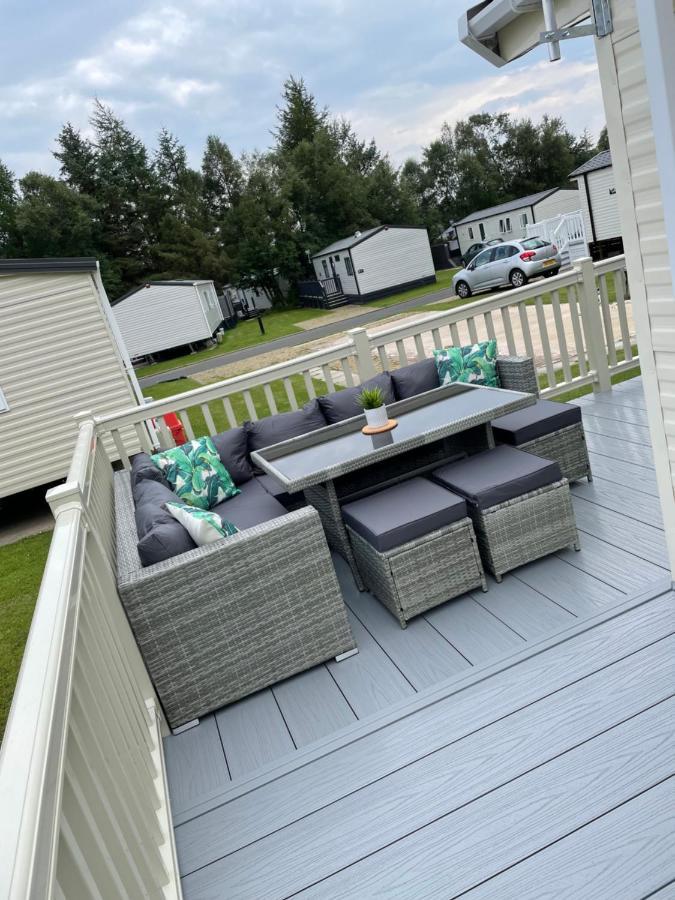 Lazy Bear Lodge Northumberland Swarland Exterior photo