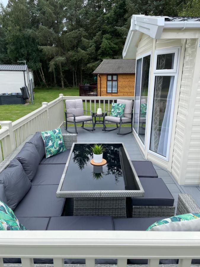 Lazy Bear Lodge Northumberland Swarland Exterior photo